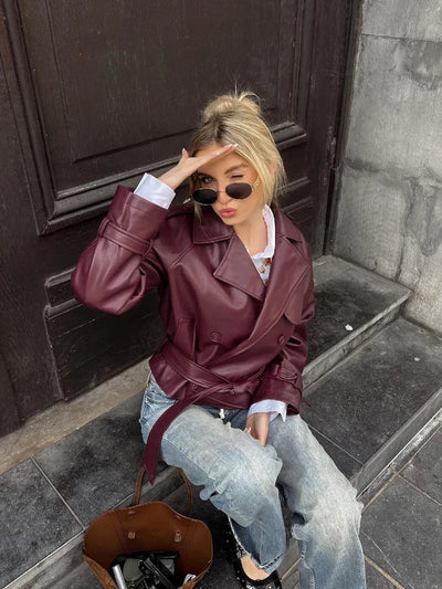 Air | Kurzer Trenchcoat aus veganem Leder