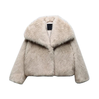 Mari | Luxuriöse Flauschige Jacke
